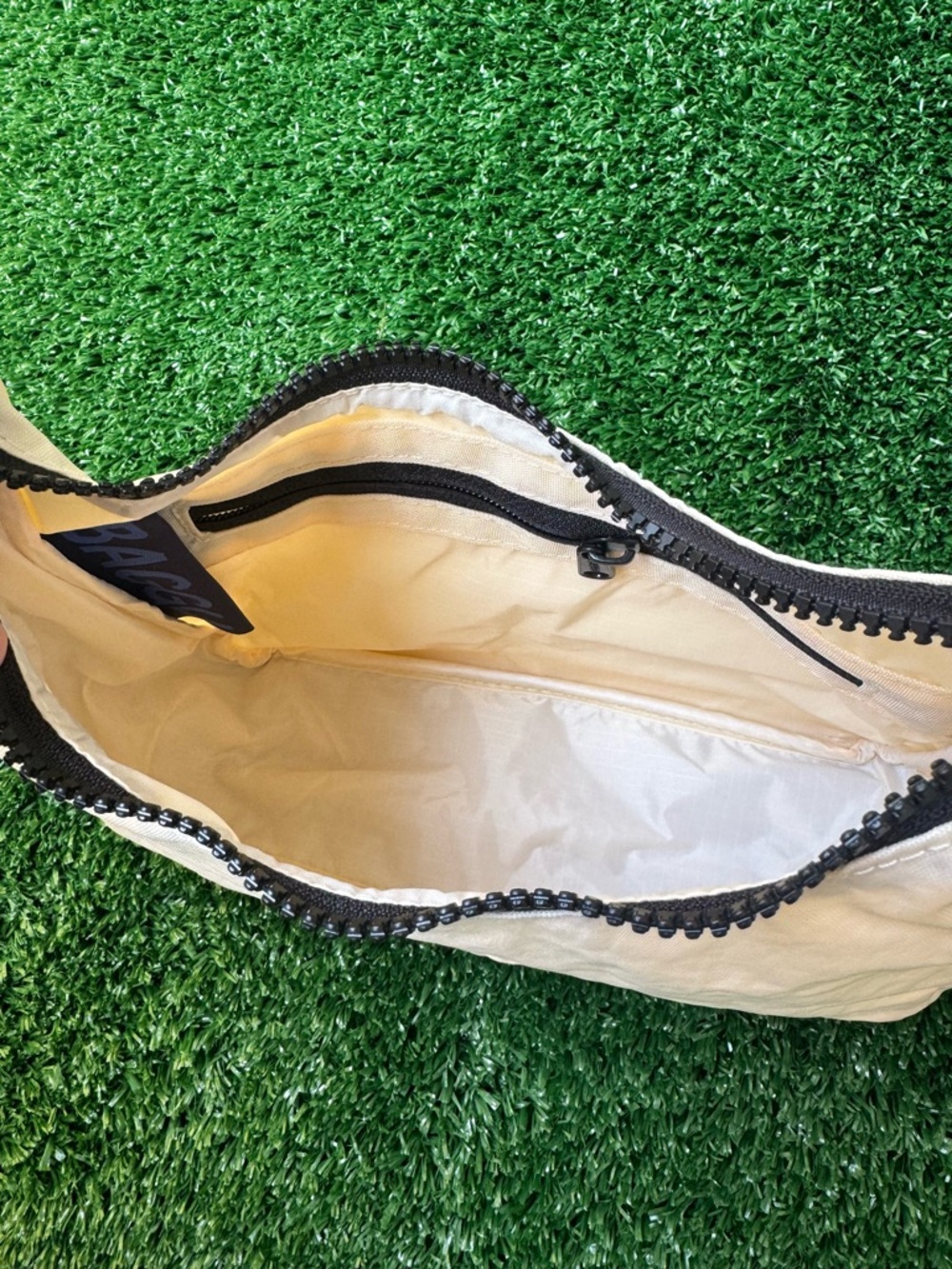 BAGGU Mini Nylon Cream Shoulder Bag - Picture 4 of 4